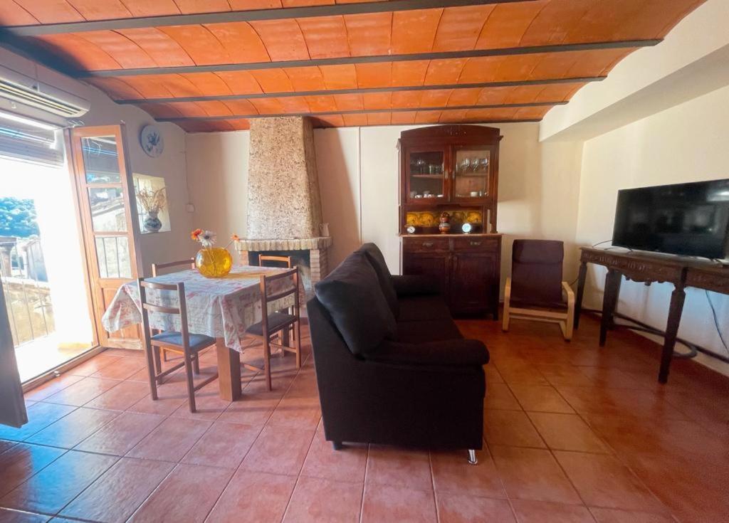 Casa Del Bueno Apartman Peralta de la Sal Kültér fotó